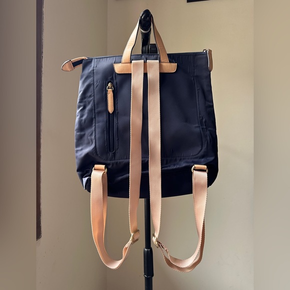 Small Backpack - Picture 2 of 4